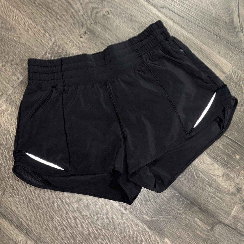 Lululemon Hotty Hot Shorts